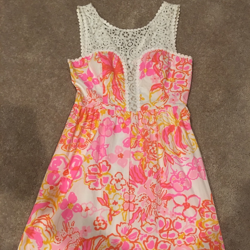 * RARE DESIGN & BEAUTIFUL! Lilliy Pulitzer fit and flare dress
